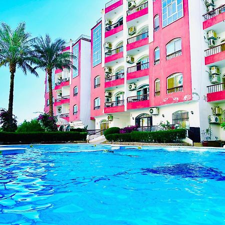 Desert Pearl Apartment ฮูร์กาดา ภายนอก รูปภาพ