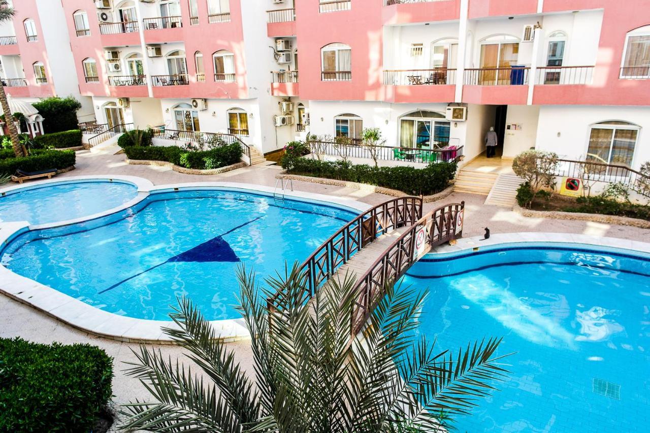 Desert Pearl Apartment ฮูร์กาดา ภายนอก รูปภาพ